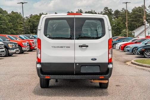 2021 Ford Transit-250 BASE