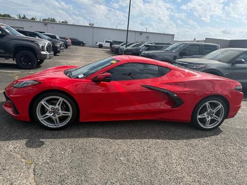 2025 Chevrolet Corvette STINGRAY W/1LT