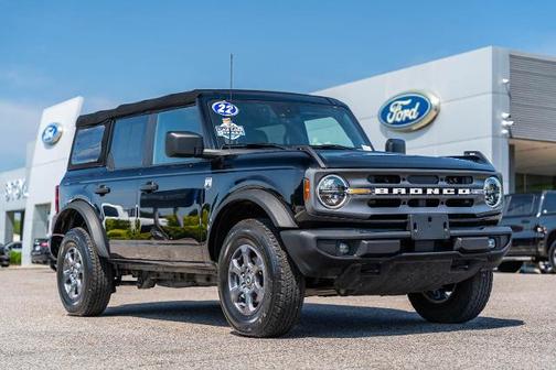 SHADOW BLACK 2022 Ford Bronco