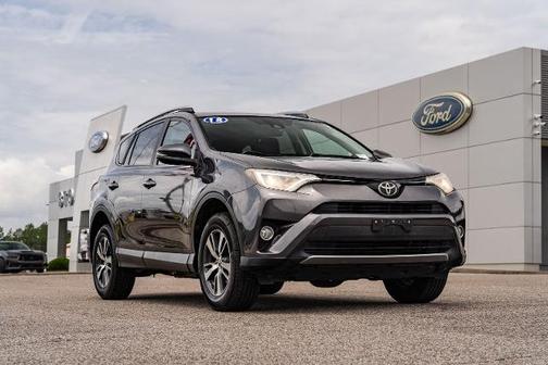 Black 2018 Toyota RAV4 XLE