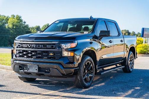 2023 Chevrolet Silverado 1500 CUSTOM
