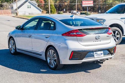 2017 Hyundai IONIQ Hybrid LIMITED