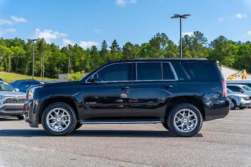 2017 GMC Yukon SLT
