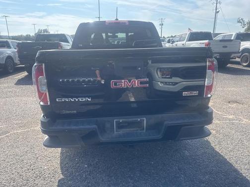 2017 GMC Canyon SLE