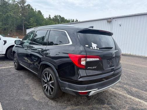 2021 Honda Pilot TOURING 8-PASSENGER