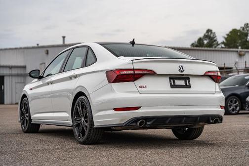 Pure White w/ Black Roof 2021 Volkswagen Jetta 2.0T AUTOBAHN
