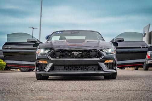 2022 Ford Mustang MACH 1