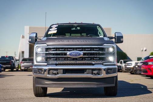 CARBONIZED GRAY 2024 Ford F-250 LARIAT