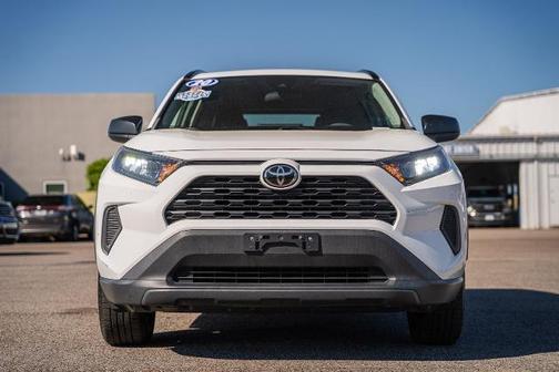 2020 Toyota RAV4 LE