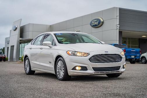 2016 Ford Fusion Energi SE LUXURY