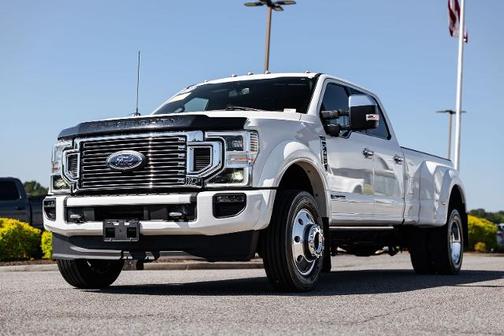 STAR WHITE 2022 Ford F-450 XL DRW