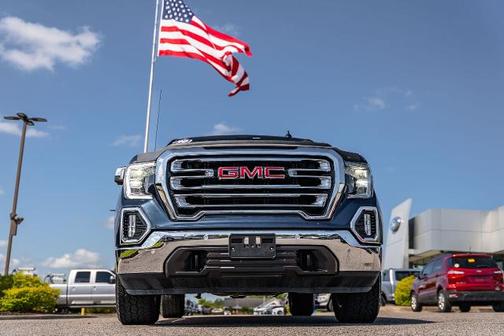 2020 GMC Sierra 1500 SLT