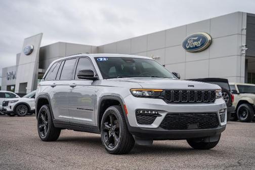 2023 Jeep Grand Cherokee LIMITED