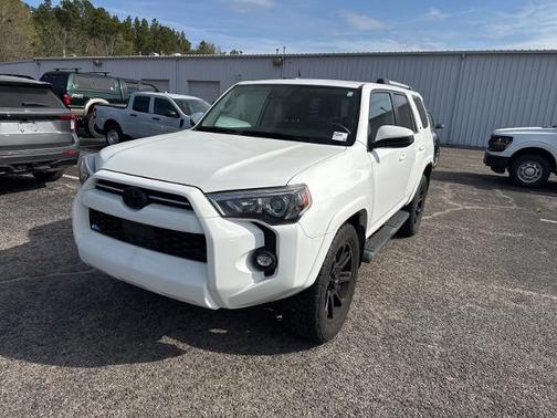 2022 Toyota 4Runner SR5