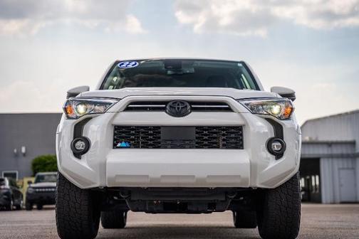 2022 Toyota 4Runner SR5