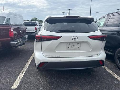 2020 Toyota Highlander LIMITED