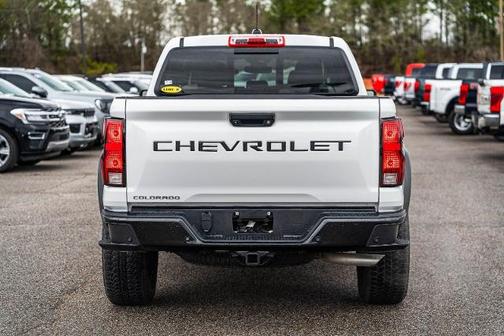 2024 Chevrolet Colorado TRAIL BOSS