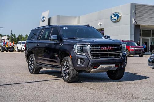 2023 GMC Yukon XL AT4