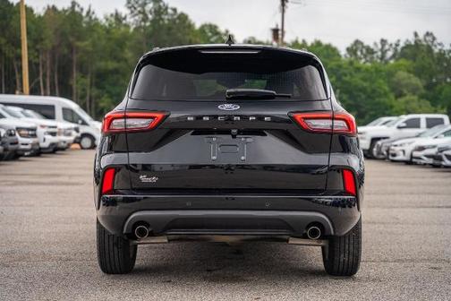 AGATE BLACK METALLIC 2024 Ford Escape ST-LINE