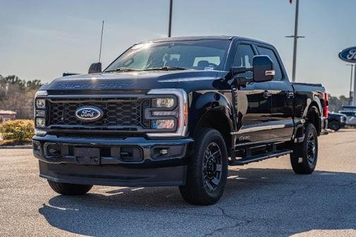 2023 Ford F-250 LARIAT