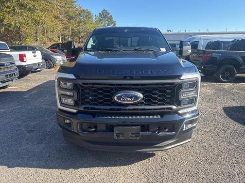 2023 Ford F-250 LARIAT