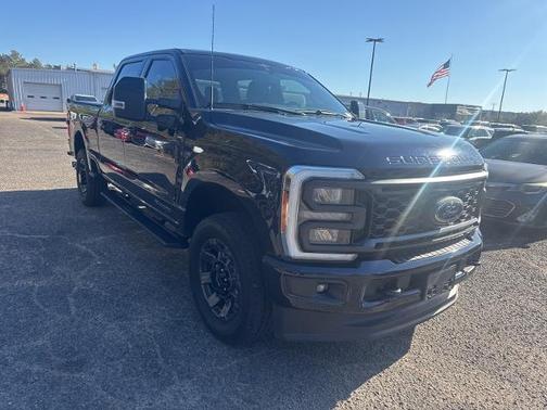 2023 Ford F-250 LARIAT
