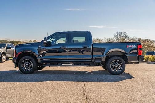 2023 Ford F-250 LARIAT