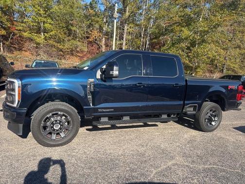 2023 Ford F-250 LARIAT