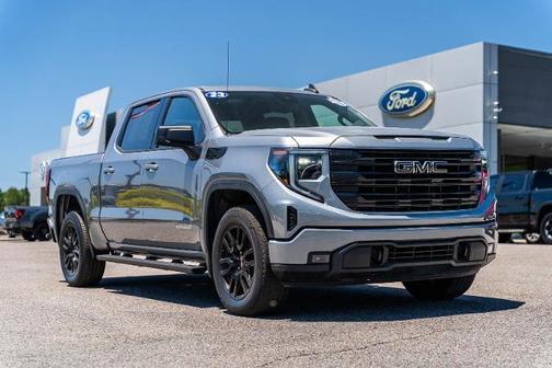 2023 GMC Sierra 1500 ELEVATION
