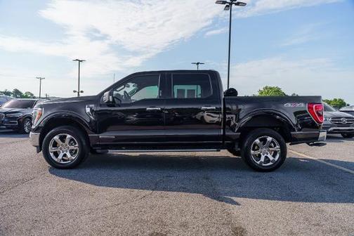 AGATE BLACK METALLIC 2021 Ford F-150 XL