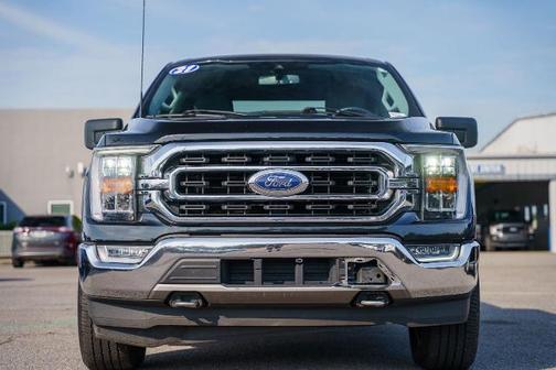 AGATE BLACK METALLIC 2021 Ford F-150 XL