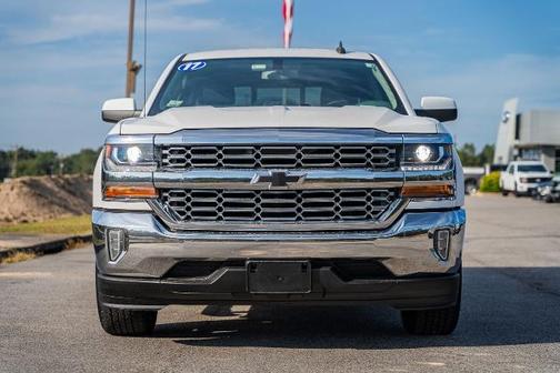 2017 Chevrolet Silverado 1500 LT W/1LT