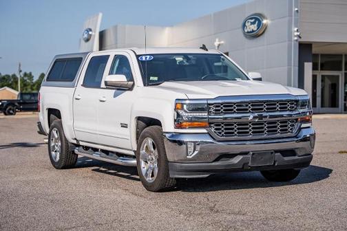 2017 Chevrolet Silverado 1500 LT W/1LT