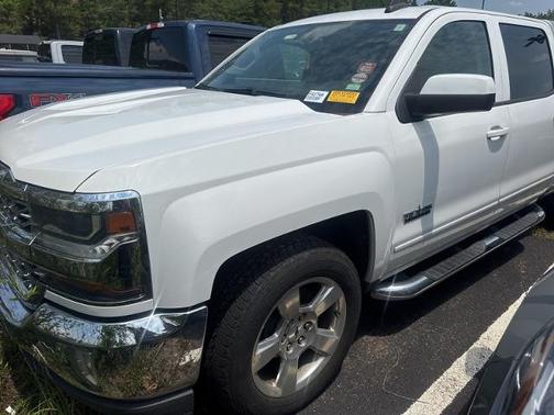 2017 Chevrolet Silverado 1500 LT W/1LT