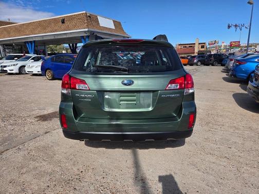 2014 Subaru Outback 2.5i