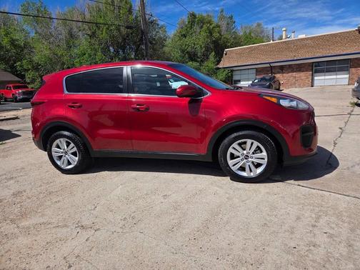 Hyper Red 2017 Kia Sportage LX
