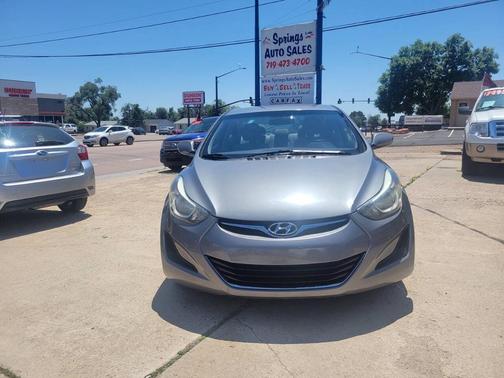 2014 Hyundai ELANTRA SE