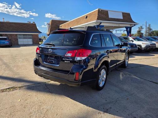2013 Subaru Outback 3.6R Limited