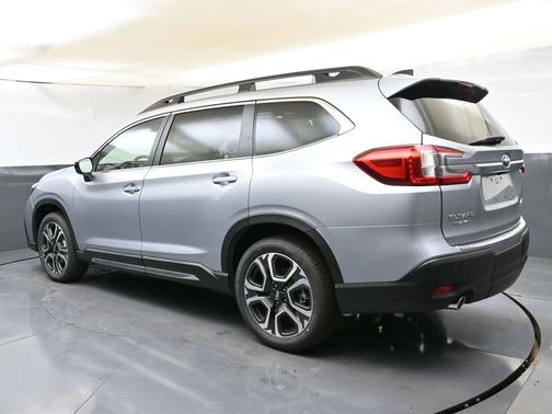 2025 Subaru Ascent Limited 7-Passenger