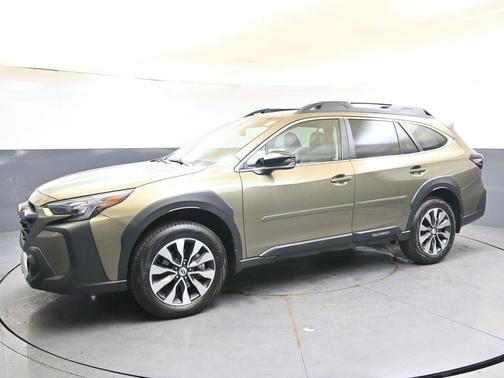 Autumn Green Metallic 2025 Subaru Outback Limited