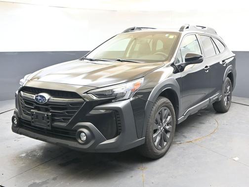 Crystal Black Silica 2025 Subaru Outback Onyx Edition