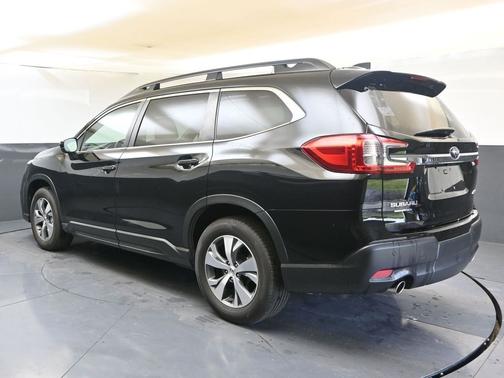 2024 Subaru Ascent Premium 7-Passenger