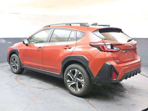 Sun Blaze Pearl 2025 Subaru Crosstrek Premium