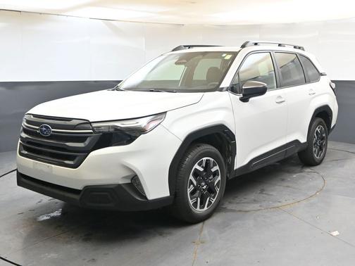 Crystal White Pearl 2025 Subaru Forester Premium