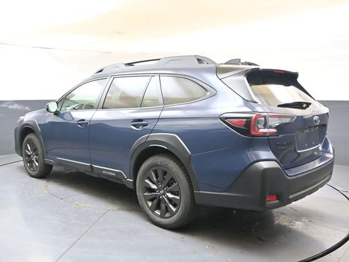Cosmic Blue Pearl 2025 Subaru Outback Onyx Edition