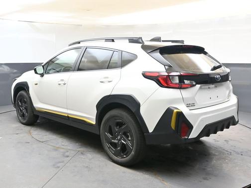 Crystal White Pearl 2025 Subaru Crosstrek Sport