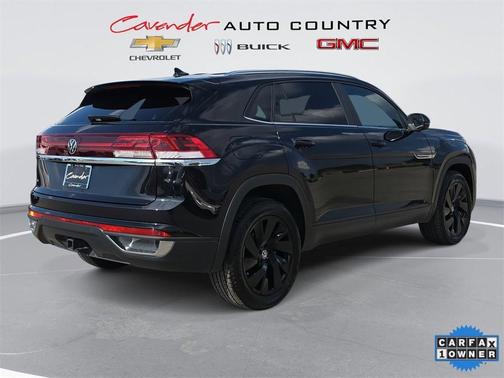 2024 Volkswagen Atlas Cross Sport 2.0T SE w/Technology