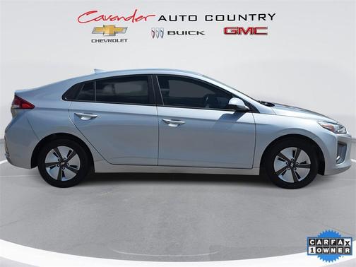2022 Hyundai IONIQ Hybrid Blue