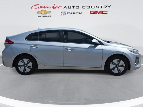 2022 Hyundai IONIQ Hybrid Blue