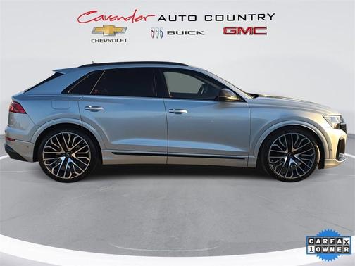 2024 Audi SQ8 4.0T quattro Premium Plus